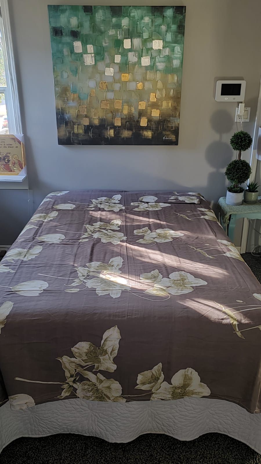 Light Brown Flower Bedsheet