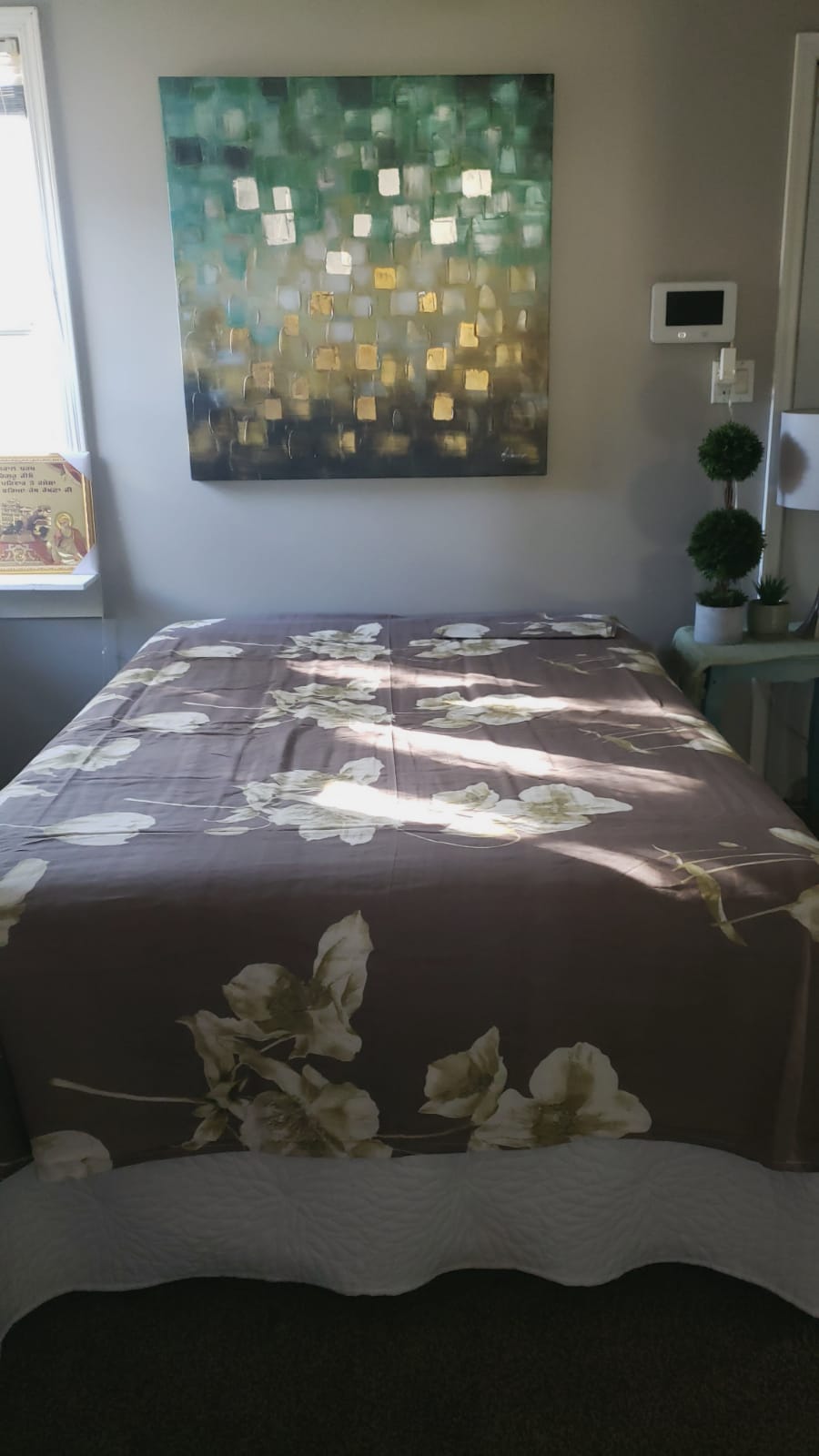 Light Brown Flower Bedsheet